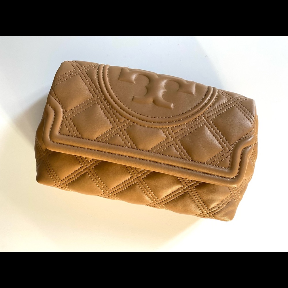 NWT Tory Burch Fleming Soft Clutch